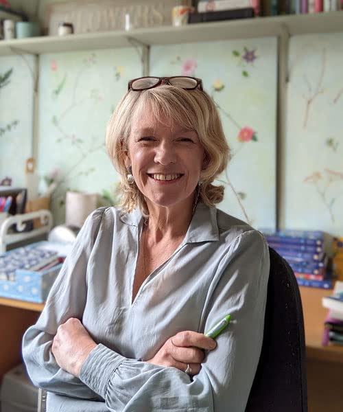 The Secrets of Flowers: A heart-warming new novel for 2025 from the Sunday Times bestselling author of The Keeper of Stories and The Book of Beginnings